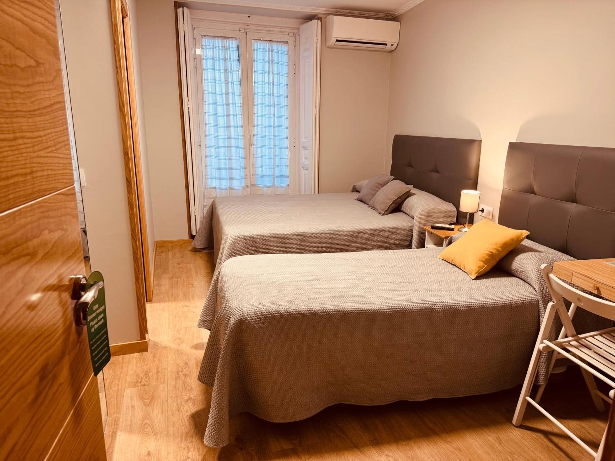 Hostal Patria Madrid — Fotos 2
